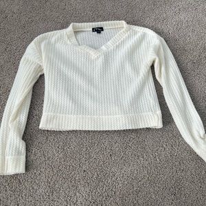 Soft cropped white crew neck